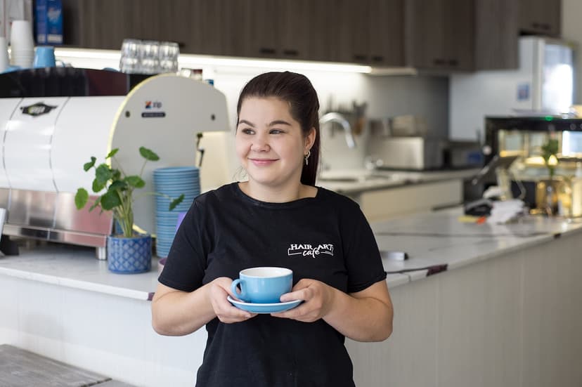 APM Futures supports families of young people to enjoy success at school and work